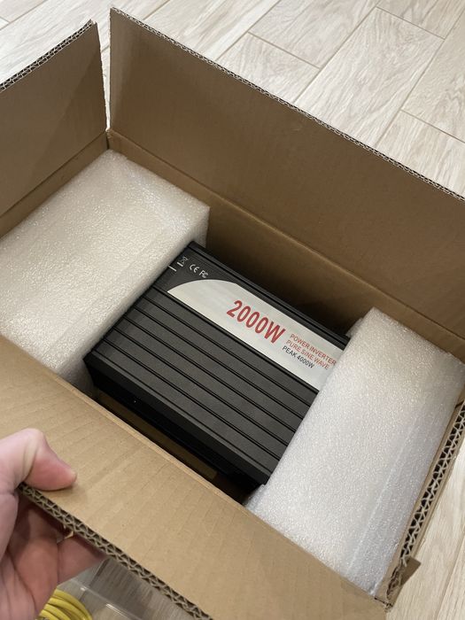 Инвертор 24V - 220 Swipower