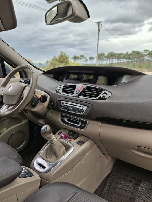 Renault grand scenic