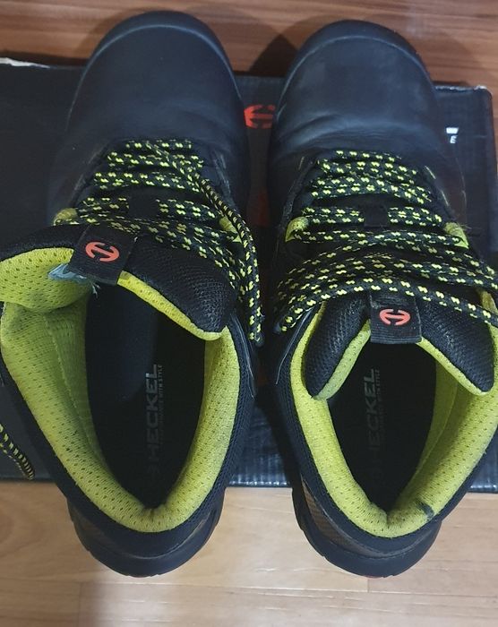 Buty   robocze  43