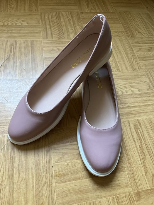 Туфлі бежеві лодочки