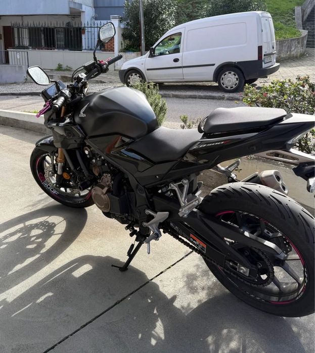 Honda CB500F 2022