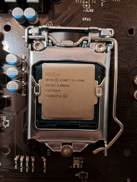 Bundle Core i5-4590 / MSI Z97-G43 / 12GB DDR3 Kingston KVR64550697326723121