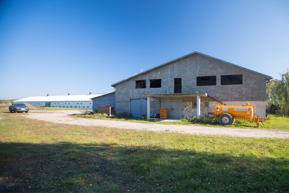 Budynek Kurnik 1600m2