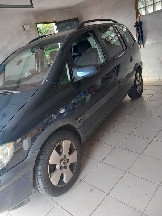Opel Zafira 2004