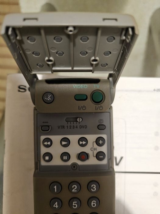 Sony Triniton KV-36FS70