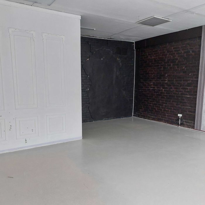 Приміщення вільного призначення/офіс/сервіс-центр 18/28/86 м.кв