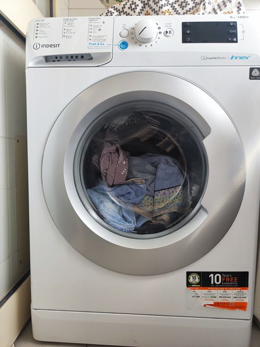 Máquina de lavar roupa Indesit 9kg ***RESERVADO***