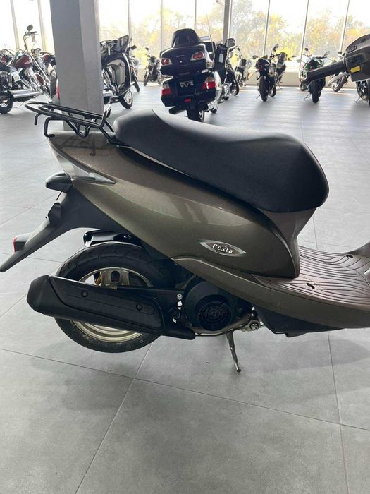 Скутер Honda Dio AF68 Cesta