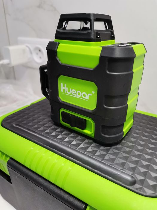 Нові Лазерний рівень,нівелір Huepar HM03CG 3D  12 лінійний