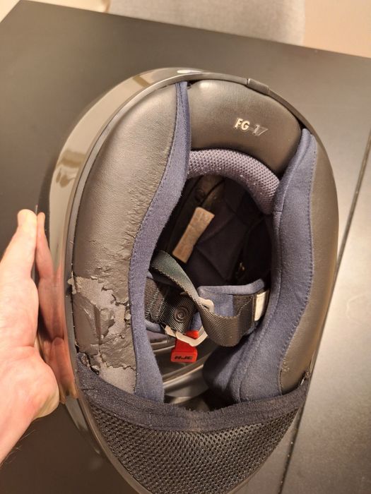 Capacete HJC FG 17 preto tamanho 58