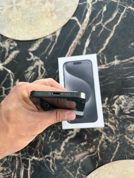 iPhone 15 Pro 128GB Balck Titanium stan idealny