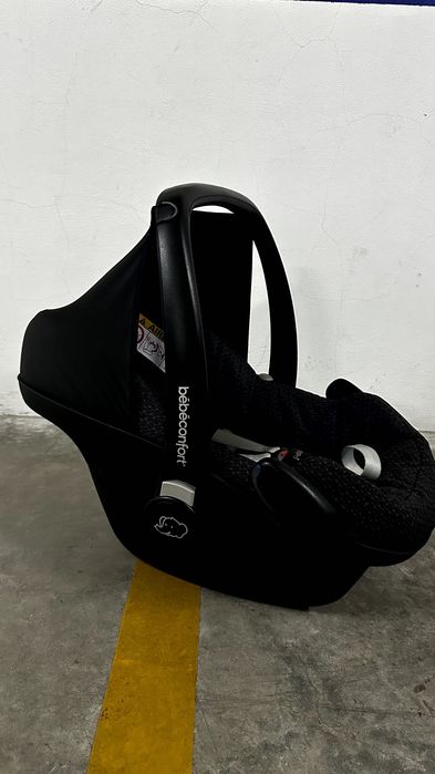 Conjunto Duo Bébé Confort Zélia - Carrinho 2 em 1 + Ovo MaxiCosi Pebble