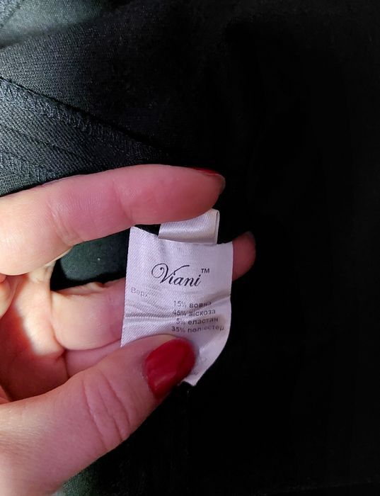 Школьная черная юбка Viani. Размер 158-164, на 13-14 лет.