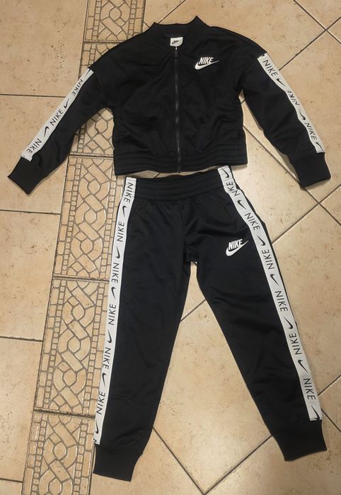 Dres bluza spodnie Nike