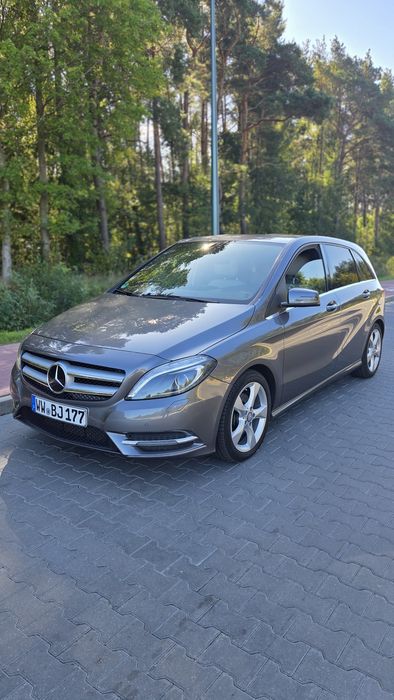 Mercedes B-klasa