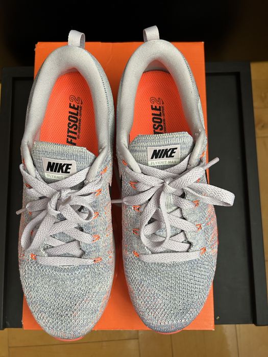 Nike Air Max Flyknit