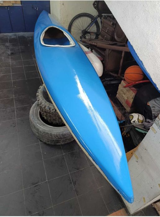 Caiaque em fibra