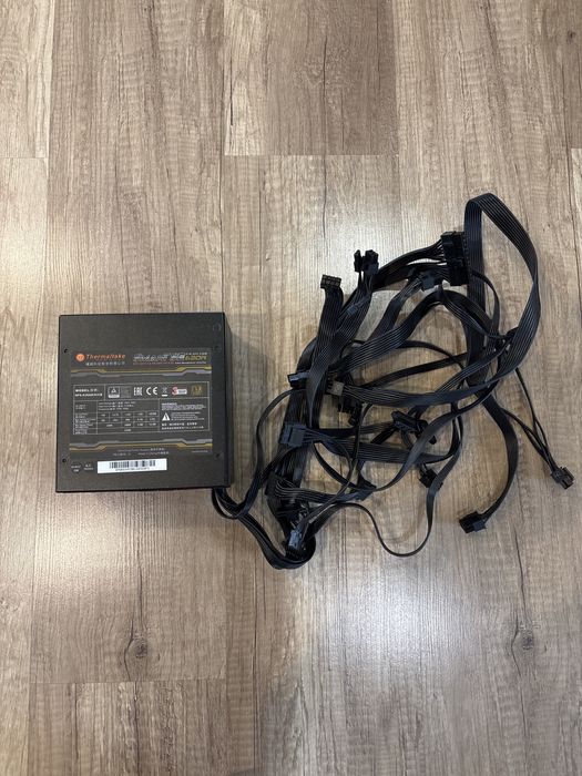 sprzedam  zasilacz do komputera