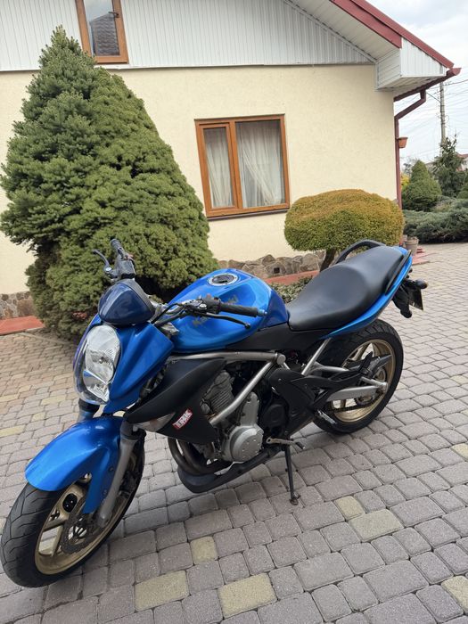 Kawasaki ER6N На документах