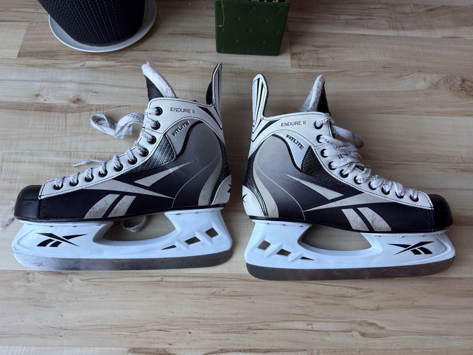 Łyżwy Reebok (rozm. 44)