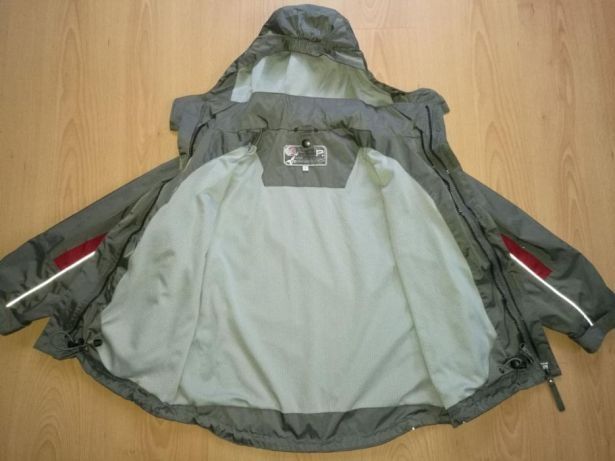 Kurtka przeciwdeszczowa PROTECT roz.122/128 wiatrówka , szwedka