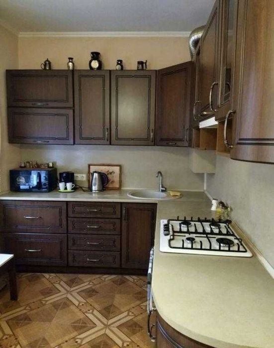 У продажу затишний 2-поверховий будинок