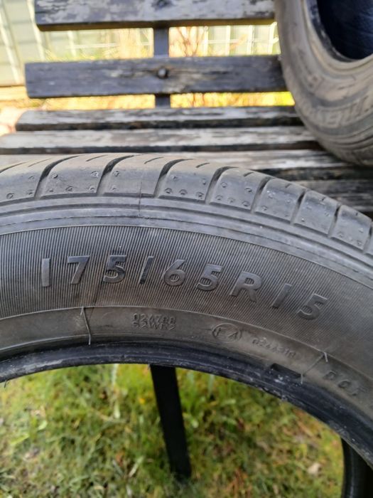 Opony letnie Dunlop 175/65/15