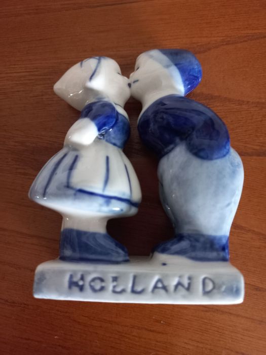 Peça decorativa  em loiça  ,da  Holland .impecável