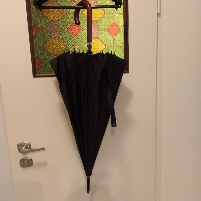 Duża parasolka jak nowa