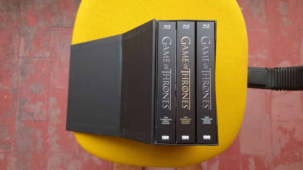 Guerra do Tronos em Blu-Ray : Edição de Coleccionador T1 T2 T3