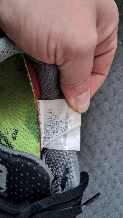 Damskie buty do biegania Nike Air Zoom Structure 20 r. 37