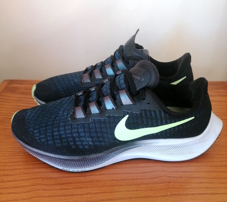 NIKE Air Zoom Pegasus - 39