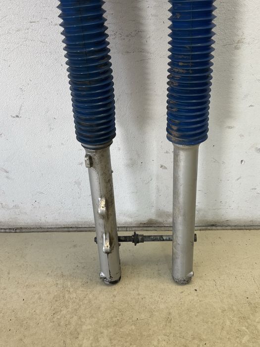 Lagi Zawieszenie Przednie Przód YAMAHA XT600 2KF