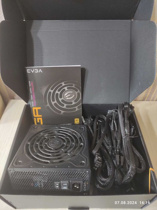 Продам  блок питания EVGA SuperNOVA 750W GA Gold