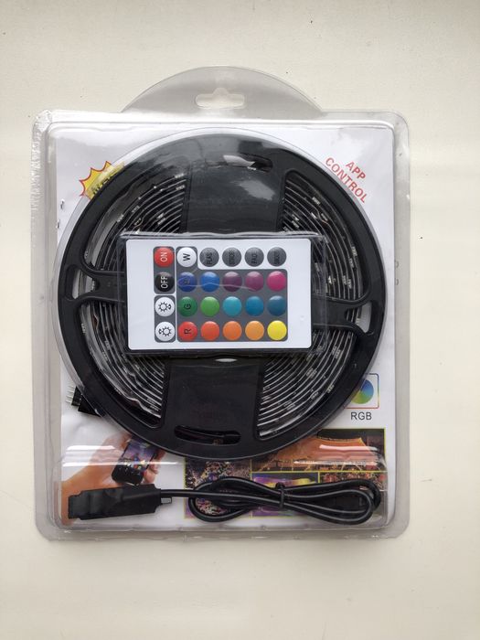 Світлодіодна LED стрічка RGB 5 метрів