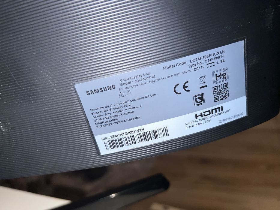 Monitor Samsung C24F396FHU