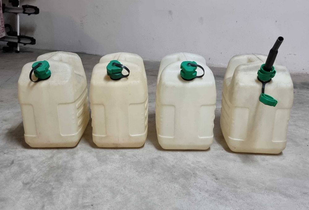 Jarricans de 20 L para combustíveis
