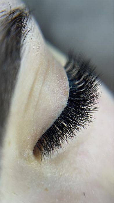 Наращивание/ ламинирование ресниц/окрашивание и ламинирование бровей