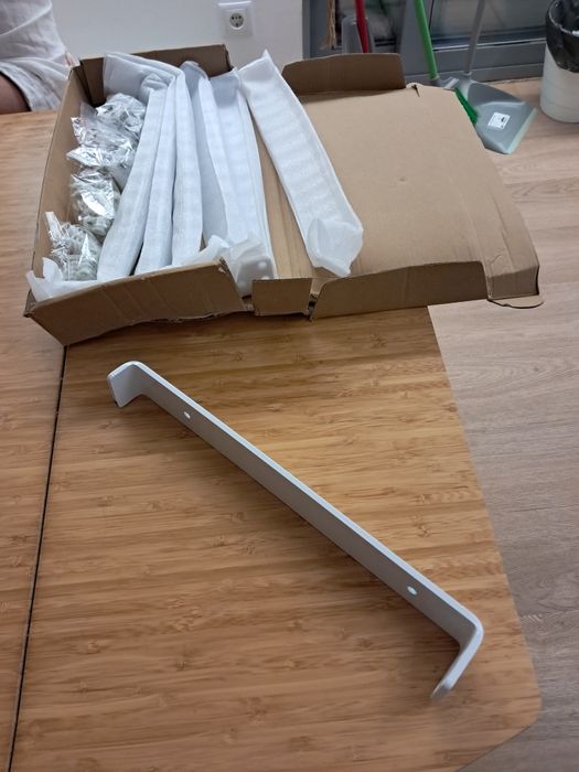 Vendo Suportes Metalicos