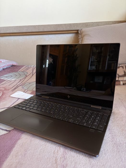 Ноутбук HP ENVY x360