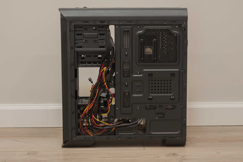 Комп'ютер (Ryzen 5 2600, Radeon RX 580, RAM 16 GB)