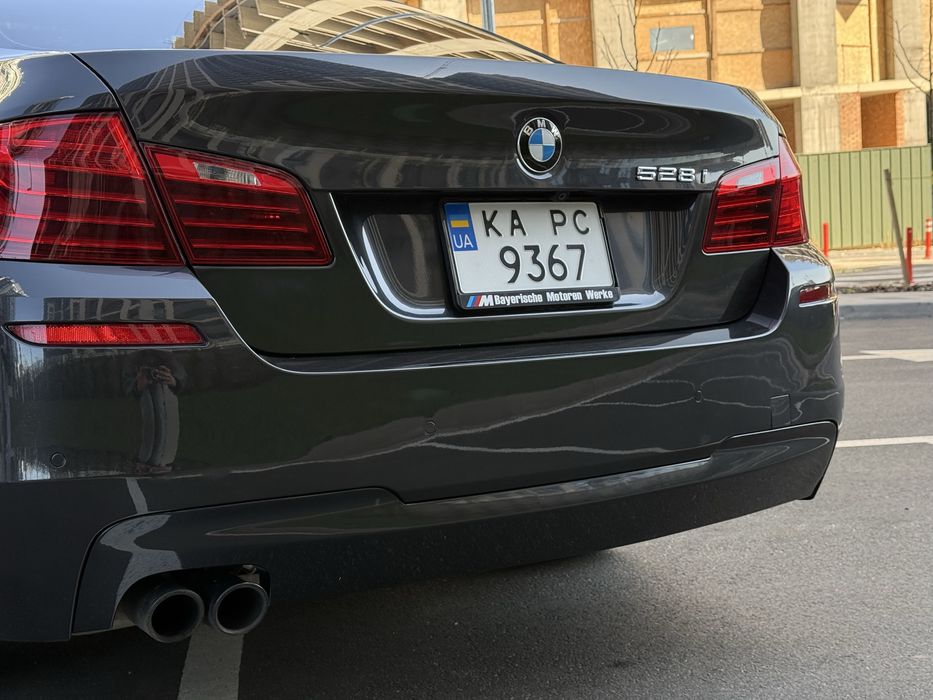 BMW F10 у M-пакеті 2014 року