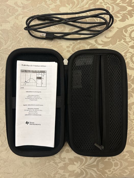 Calculadora Gráfica TI-84 plus CE-T Python edition