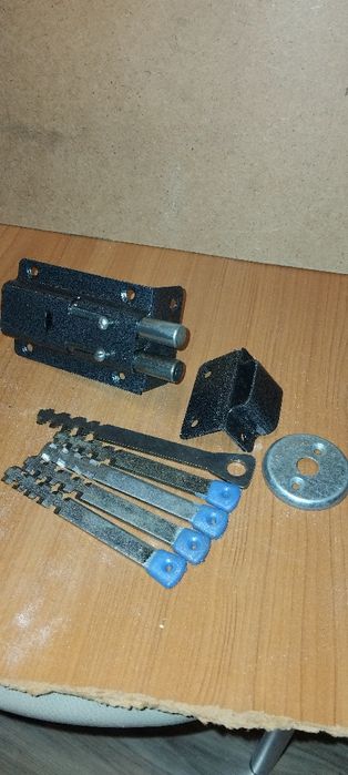 Замок накладний ЗН-5 голеол рейковий дверний, гаражний ЗН-5 рейковий.