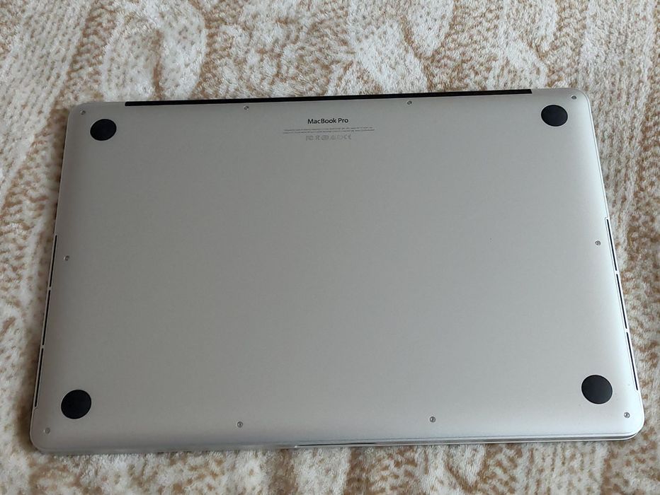 MacBook Pro 15" Retina (Mid 2015) А1398 Збережений стан!