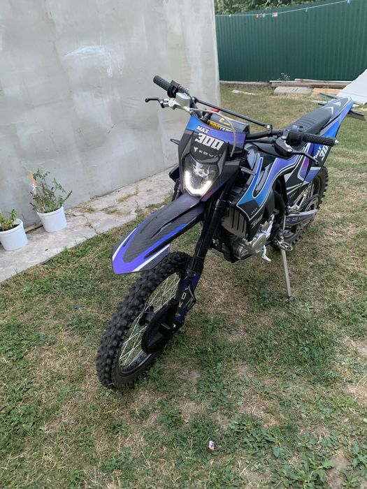 Продам мотоцикл Kovi Max 300