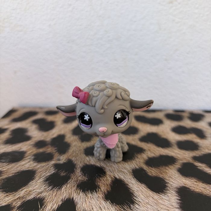 LPS #477 Lamb Sheep G2 Vintage 2006 Authentic