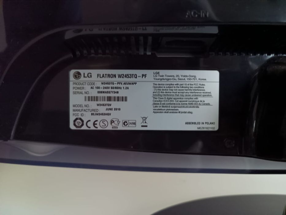 Monitor LG Flatron W2453TQ