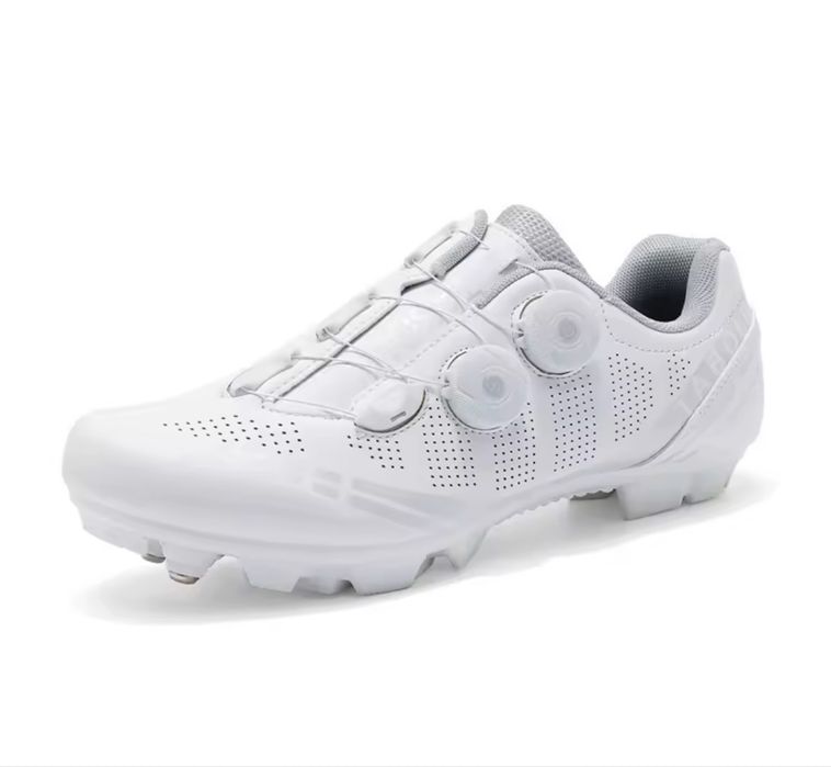 Sapatos BTT Novos 43