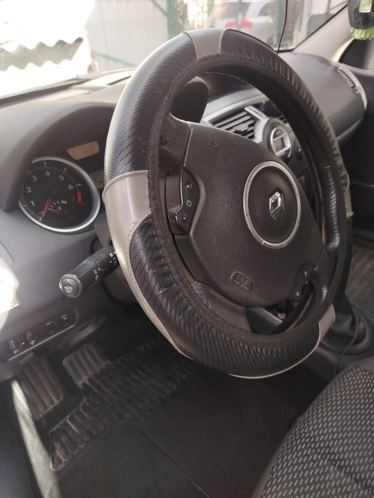 автомлбіль,Рено меган 2